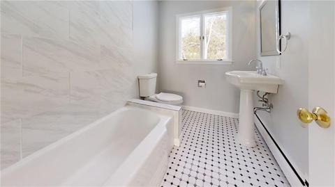 30 Balcom Ave, Warwick, RI 02889 photo 12