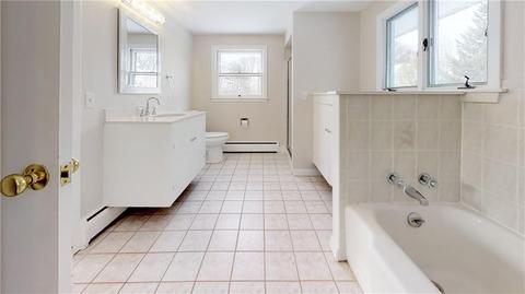 30 Balcom Ave, Warwick, RI 02889 photo 24
