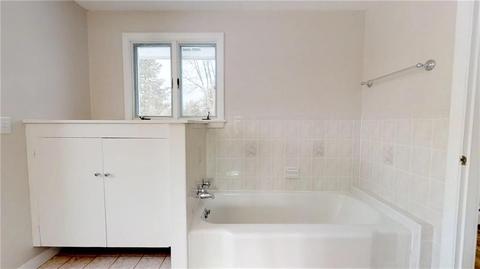 30 Balcom Ave, Warwick, RI 02889 photo 26