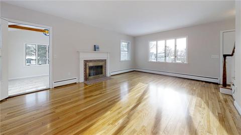 30 Balcom Ave, Warwick, RI 02889 photo 14