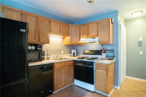 3940 Post Rd #37, Warwick, RI 02886 photo 2