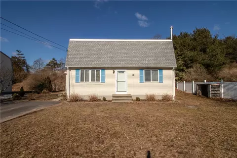 23 Sandy Ln, Westerly, RI 02891 photo 1