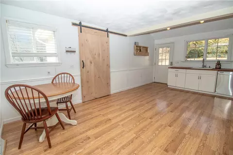 23 Sandy Ln, Westerly, RI 02891 photo 7
