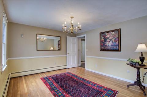 21 Ladderlook Rd, Warwick, RI 02886 photo 12
