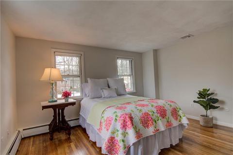 21 Ladderlook Rd, Warwick, RI 02886 photo 15