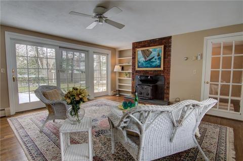 21 Ladderlook Rd, Warwick, RI 02886 photo 8
