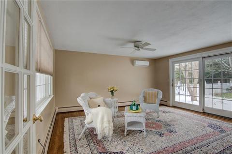 21 Ladderlook Rd, Warwick, RI 02886 photo 9
