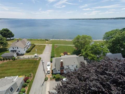 27 Eleventh Ave, Warwick, RI 02886 photo 4