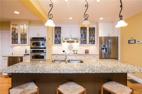 27 Eleventh Ave, Warwick, RI 02886 photo 6