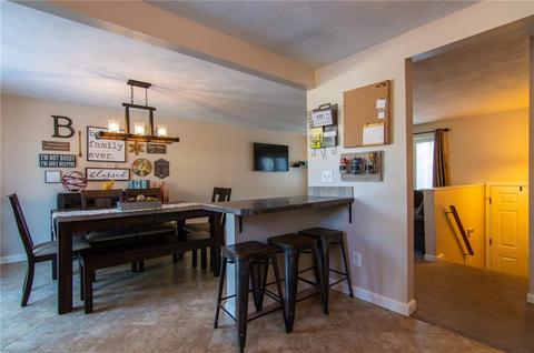 18 Sunset Ave, Coventry, RI 02816 photo 10