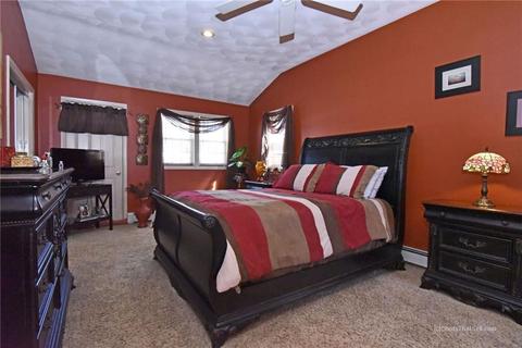87 Duncan Rd, Warwick, RI 02886 photo 11