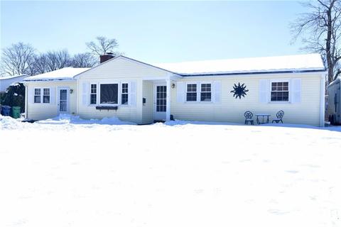 87 Duncan Rd, Warwick, RI 02886 photo 2