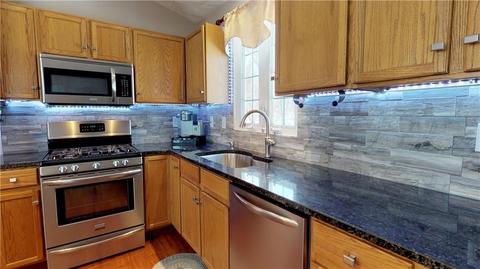 43 Harrop Ave, Warwick, RI 02886 photo 6
