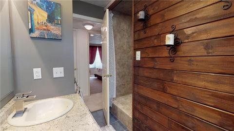 43 Harrop Ave, Warwick, RI 02886 photo 31