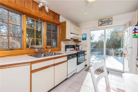 7 Grieg Rd, Westerly, RI 02891 photo 10