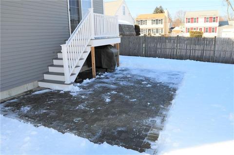 108 Monroe St, Warwick, RI 02888 photo 5