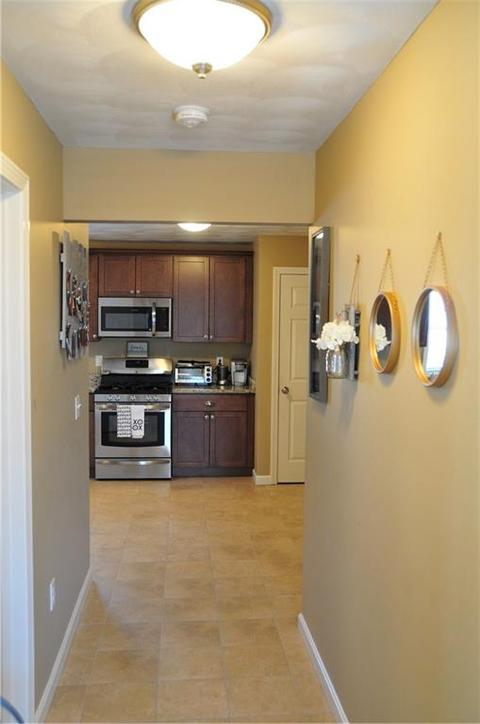 108 Monroe St, Warwick, RI 02888 photo 10