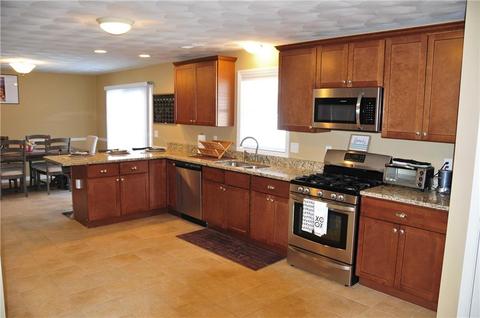 108 Monroe St, Warwick, RI 02888 photo 6