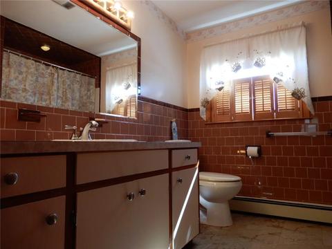 170 Seamans St, Woonsocket, RI 02895 photo 14
