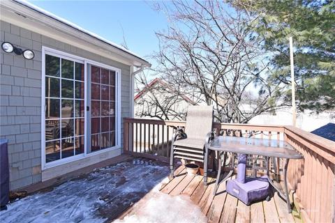 410 Buttonwoods Ave, Warwick, RI 02886 photo 15