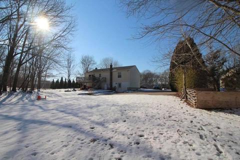 5 Sparrow Dr, Westerly, RI 02891 photo 4