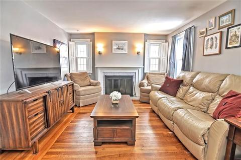 59 Macarthur Dr, Warwick, RI 02889 photo 5