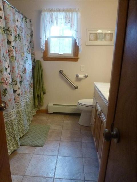 12 Glenn Dr, Glocester, RI 02814 photo 19