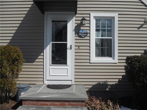 44 Grotto Ave, Warwick, RI 02888 photo 2