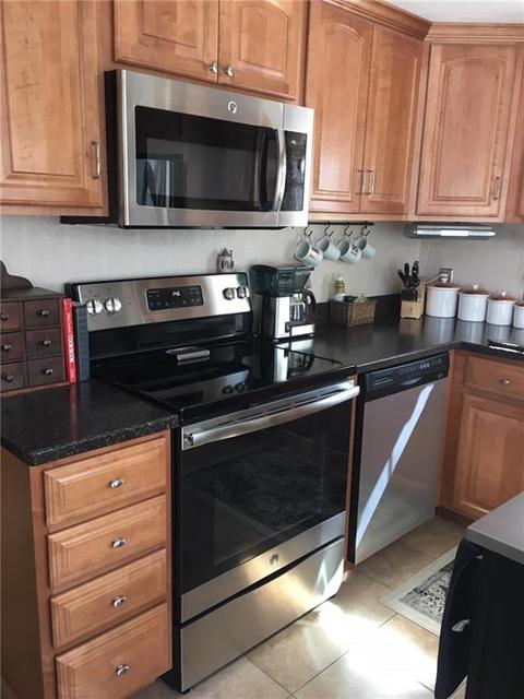 44 Grotto Ave, Warwick, RI 02888 photo 7