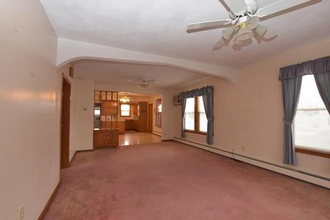 170 Carnation St, Woonsocket, RI 02895 photo 11