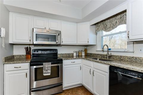 111 Bound Rd, Cumberland, RI 02864 photo 9