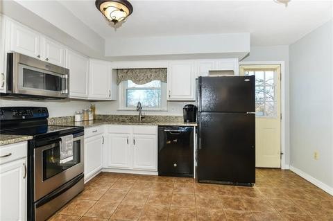 111 Bound Rd, Cumberland, RI 02864 photo 8