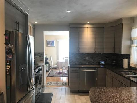 75 Castleton Dr, Cranston, RI 02921 photo 10