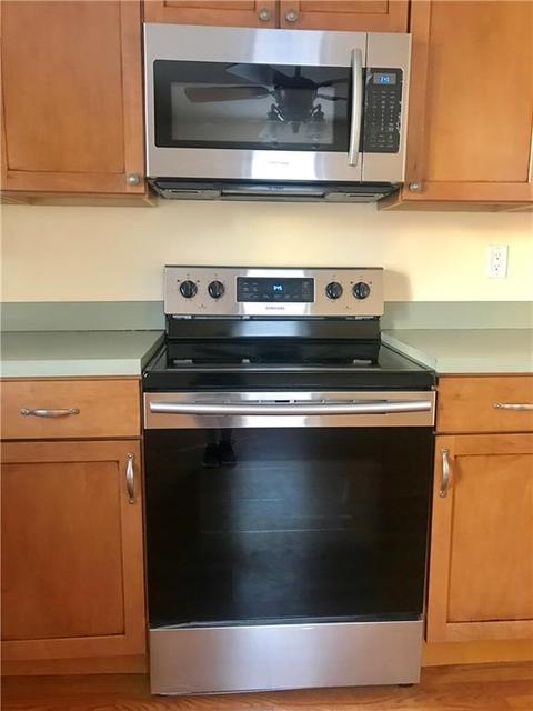 460 Coe St, Woonsocket, RI 02895 photo 3