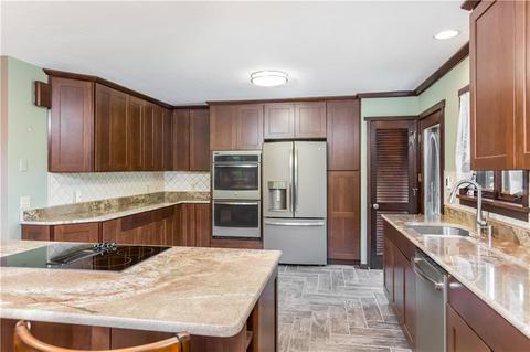 10 Seacrest Dr, Westerly, RI 02891 photo 5