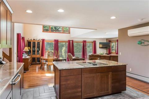 10 Seacrest Dr, Westerly, RI 02891 photo 4