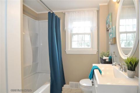 30 Gorham Ave, Warwick, RI 02886 photo 7