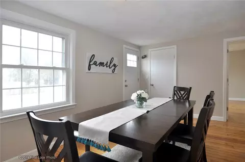 30 Gorham Ave, Warwick, RI 02886 photo 9