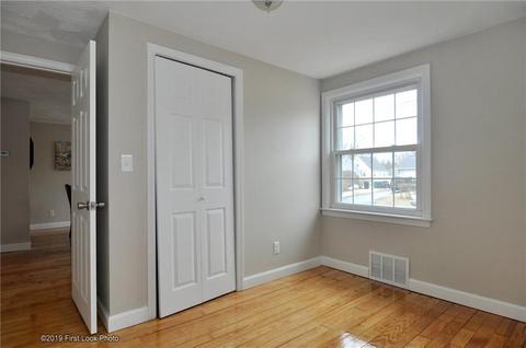 30 Gorham Ave, Warwick, RI 02886 photo 21