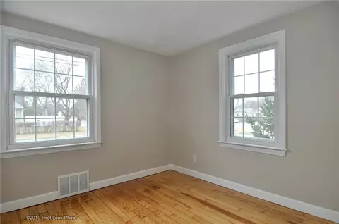 30 Gorham Ave, Warwick, RI 02886 photo 22