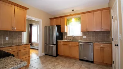 273 Elm St, Warwick, RI 02888 photo 17