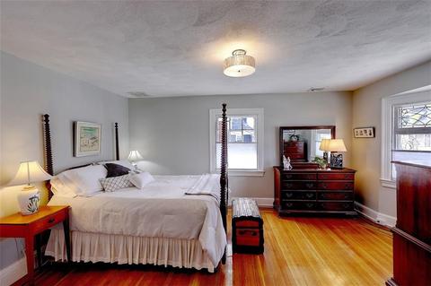 47 Adelphi Ave, Providence, RI 02906 photo 17