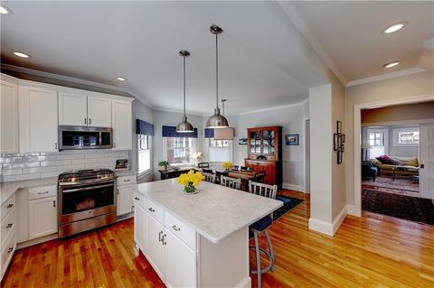 47 Adelphi Ave, Providence, RI 02906 photo 8