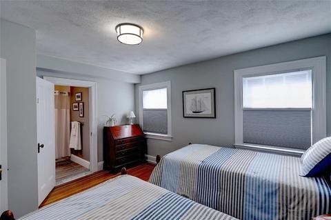 47 Adelphi Ave, Providence, RI 02906 photo 22