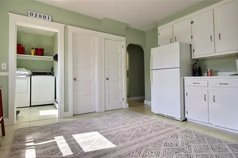 220 High St, Westerly, RI 02891 photo 9