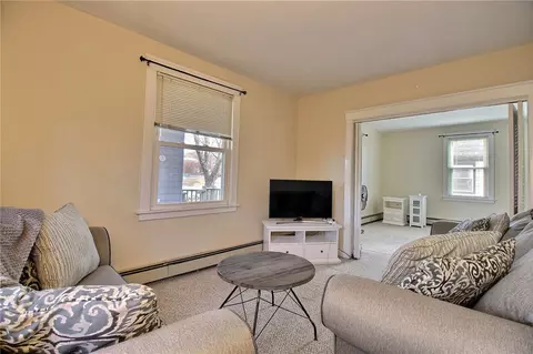 220 High St, Westerly, RI 02891 photo 5