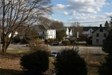 365 Blackstone St, Woonsocket, RI 02895 photo 39