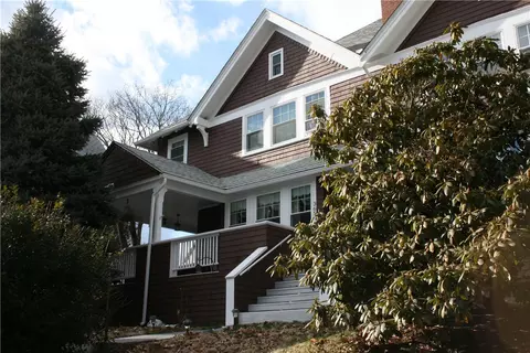 365 Blackstone St, Woonsocket, RI 02895 photo 3