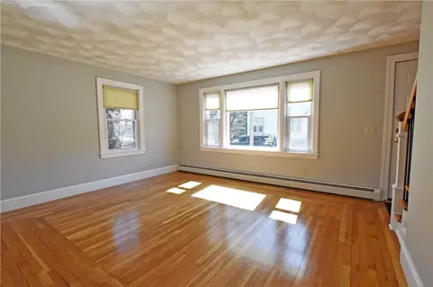 14 Allen Ave, Riverside, RI 02915 photo 2