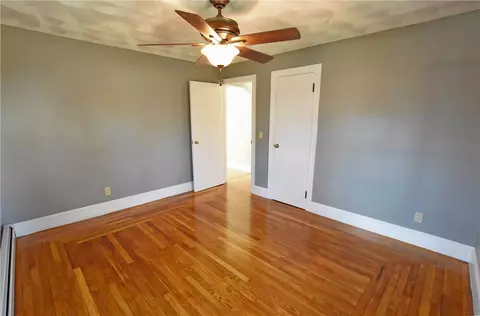 14 Allen Ave, Riverside, RI 02915 photo 13